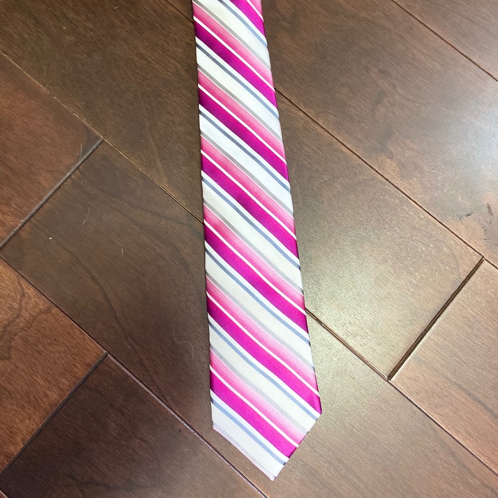 Pink/purple Express tie
